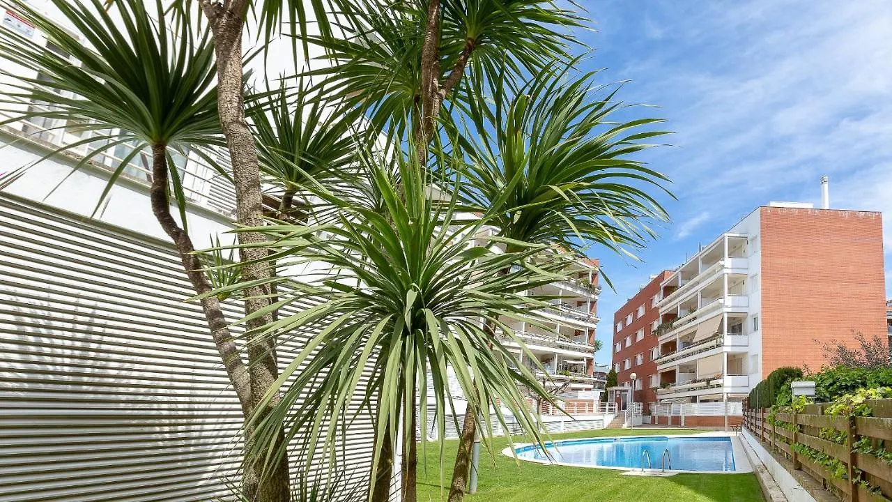 2 Kist02 - Lloret De Mar 0*,
